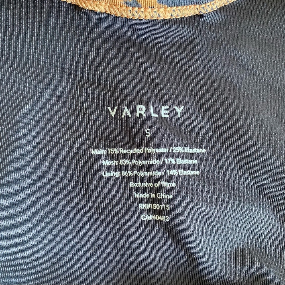 Varley Let's Move Kellam Bra
- Bronze Cheetah. SIZE. SMALL - Picture 13 of 16
